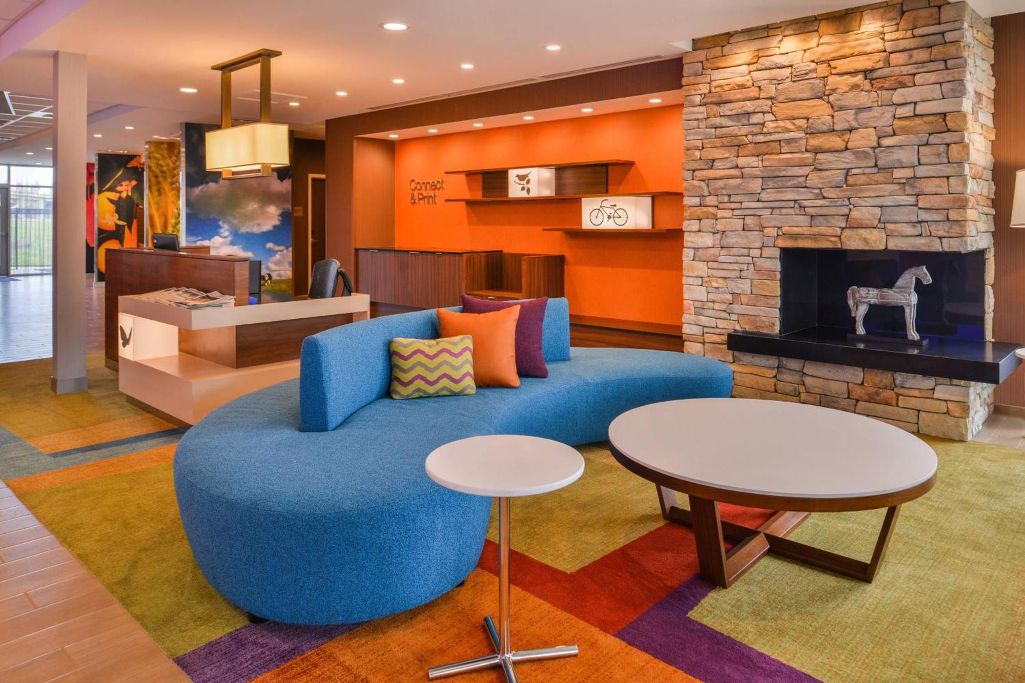 Fairfield Inn & Suites By Marriott Eugene East/Springfield Exterior photo