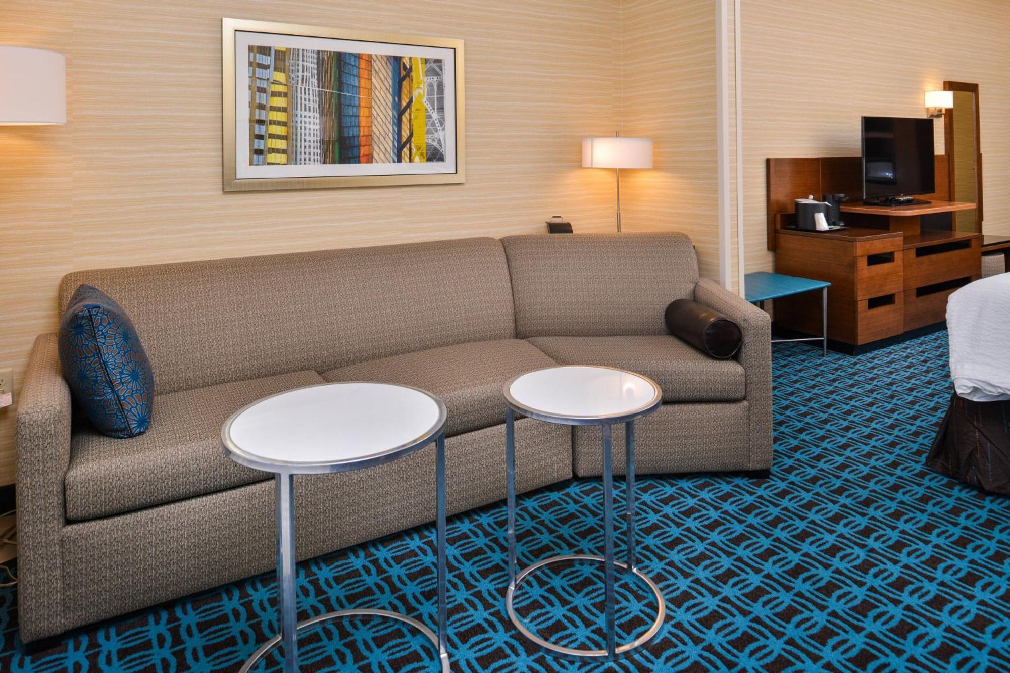 Fairfield Inn & Suites By Marriott Eugene East/Springfield Exterior photo